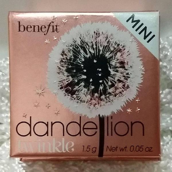 mini iluminador dandelion benefit