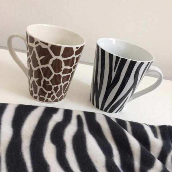 2 caneca animal print + bolsa