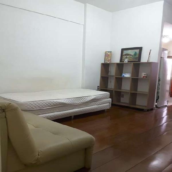 Apartamento com 1 Quarto à Venda, 32 m² por R$ 338.300