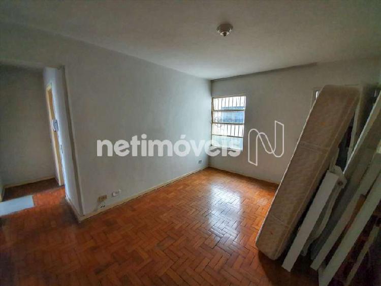 Apartamento com 1 Quarto à Venda, 41 m² por R$ 275.000