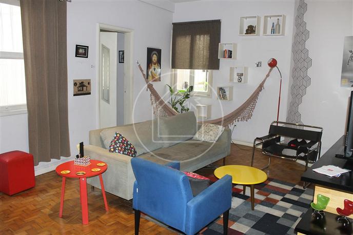 Apartamento com 1 Quarto à Venda, 53 m² por R$ 425.000