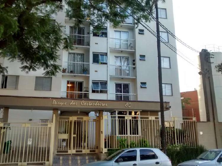 Apartamento com 2 Quartos à Venda, 49 m² por R$ 270.000
