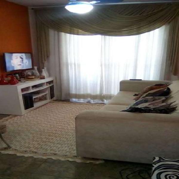 Apartamento com 2 Quartos à Venda, 52 m² por R$ 191.000