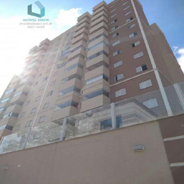 Apartamento com 2 Quartos à Venda, 52 m² por R$ 249.900