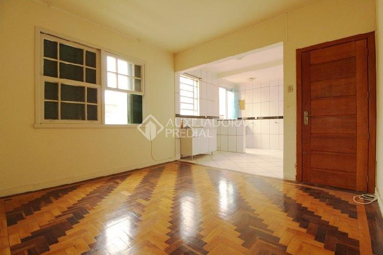 Apartamento com 2 Quartos à Venda, 54 m² por R$ 250.000