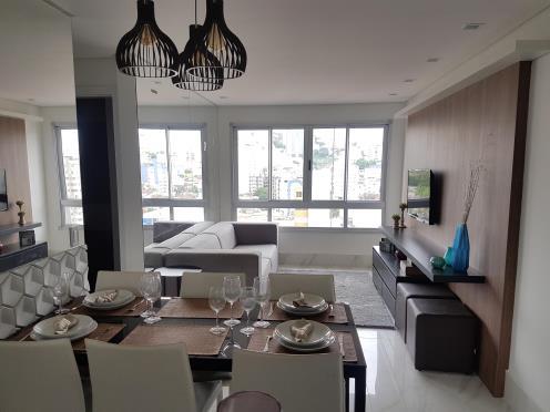 Apartamento com 2 Quartos à Venda, 57 m² por R$ 430.000