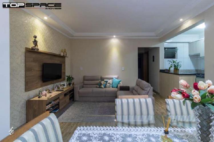 Apartamento com 2 Quartos à Venda, 58 m² por R$ 190.000