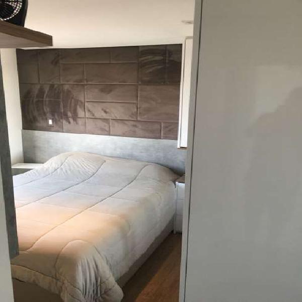 Apartamento com 2 Quartos à Venda, 62 m² por R$ 670.000