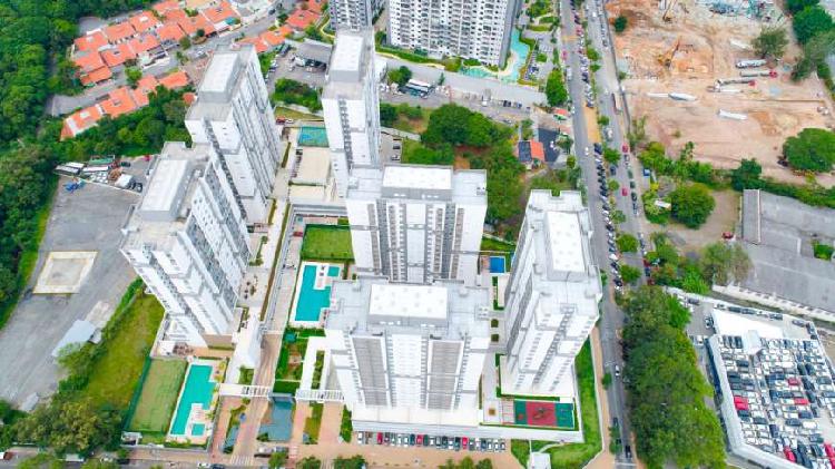 Apartamento com 2 Quartos à Venda, 64 m² por R$ 412.000