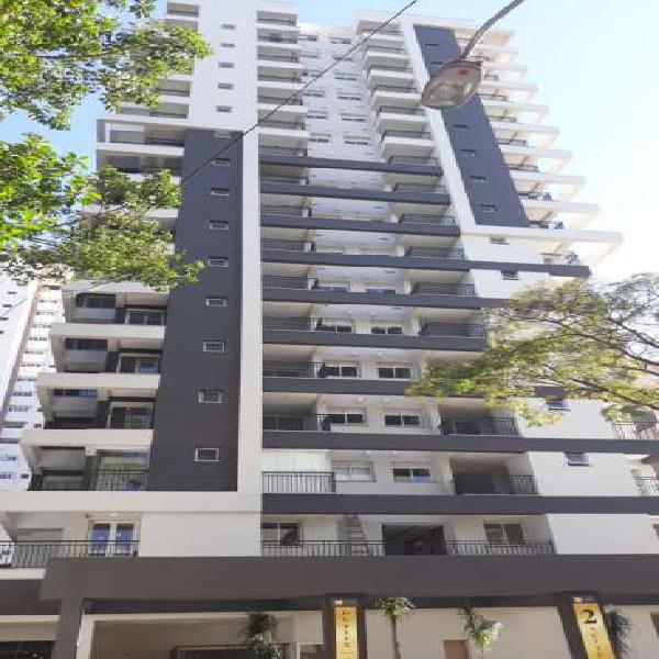 Apartamento com 2 Quartos à Venda, 65 m² por R$ 436.560