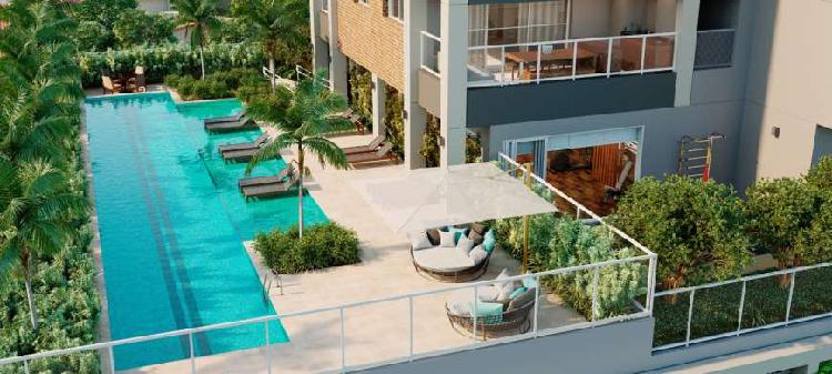 Apartamento com 2 Quartos à Venda, 69 m² por R$ 720.000