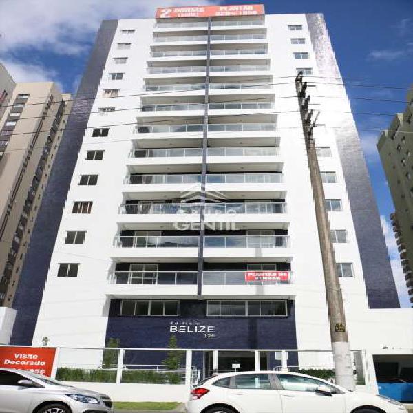 Apartamento com 2 Quartos à Venda, 73 m² por R$ 420.000