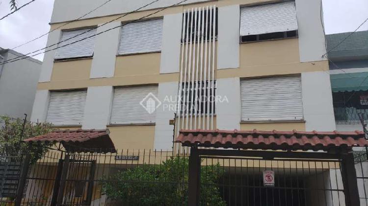 Apartamento com 2 Quartos à Venda, 75 m² por R$ 261.000