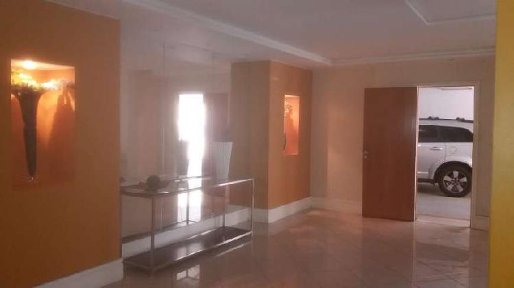 Apartamento com 2 Quartos à Venda, 78 m² por R$ 1.190.000