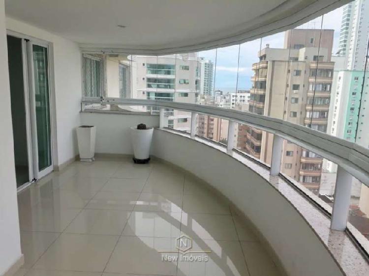 Apartamento com 3 Quartos à Venda, 100 m² por R$ 760.000