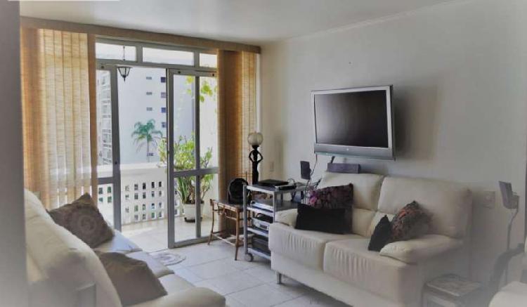 Apartamento com 3 Quartos à Venda, 130 m² por R$ 1.250.000