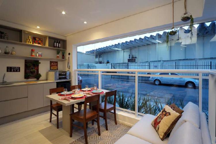 Apartamento com 3 Quartos à Venda, 80 m² por R$ 656.000