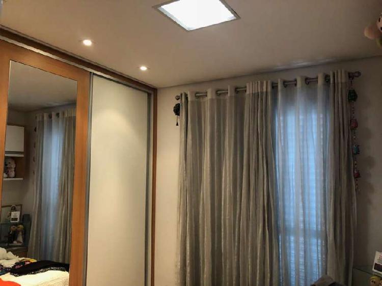 Apartamento com 3 Quartos à Venda, 97 m² por R$ 839.000