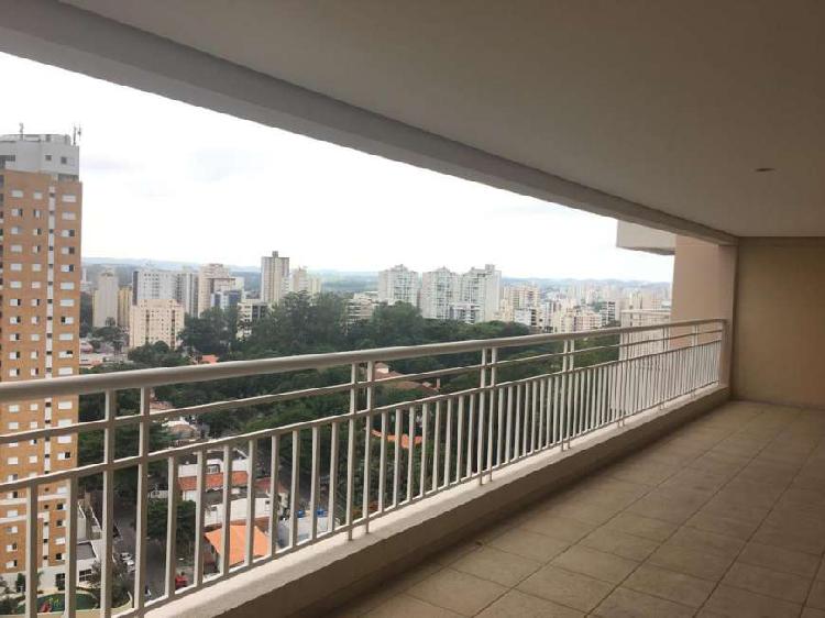 Apartamento com 4 Quartos à Venda, 167 m² por R$ 875.000