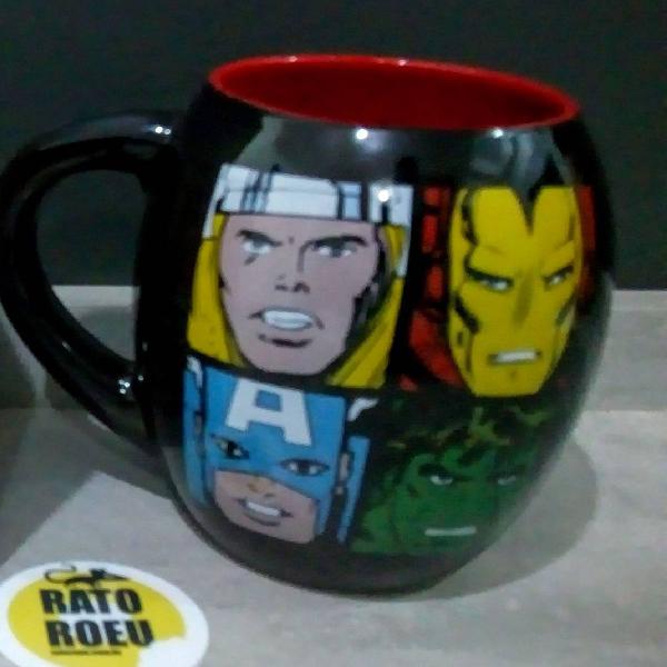 Caneca Oval Vingadores