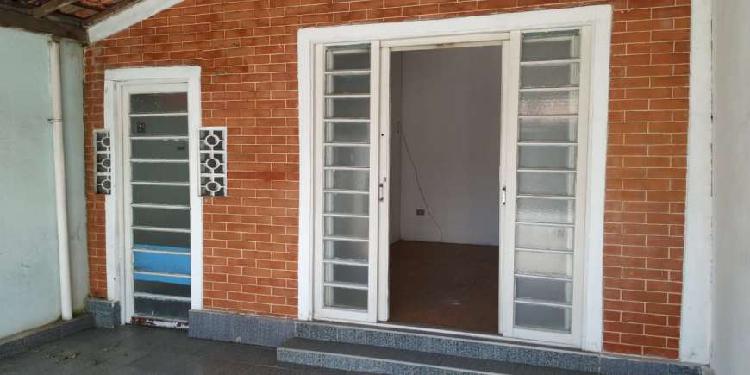 Casa com 1 Quarto à Venda, 70 m² por R$ 240.000 COD.