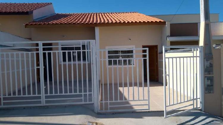 Casa com 2 Quartos à Venda, 54 m² por R$ 153.000 COD.