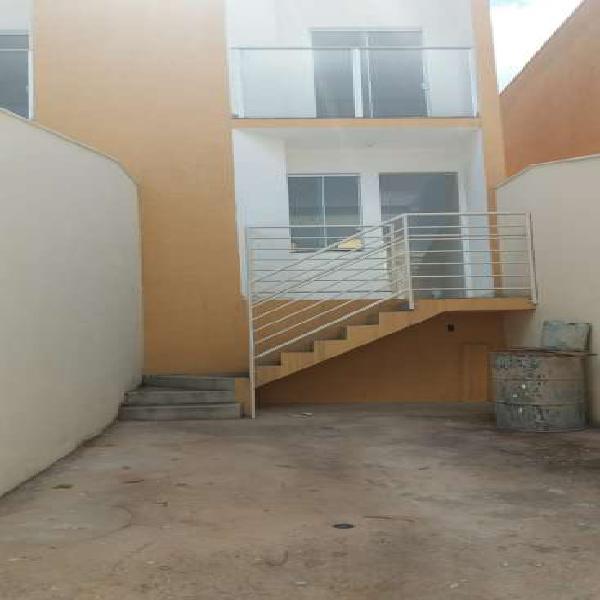 Casa com 2 Quartos à Venda, 60 m² por R$ 128.000 COD.