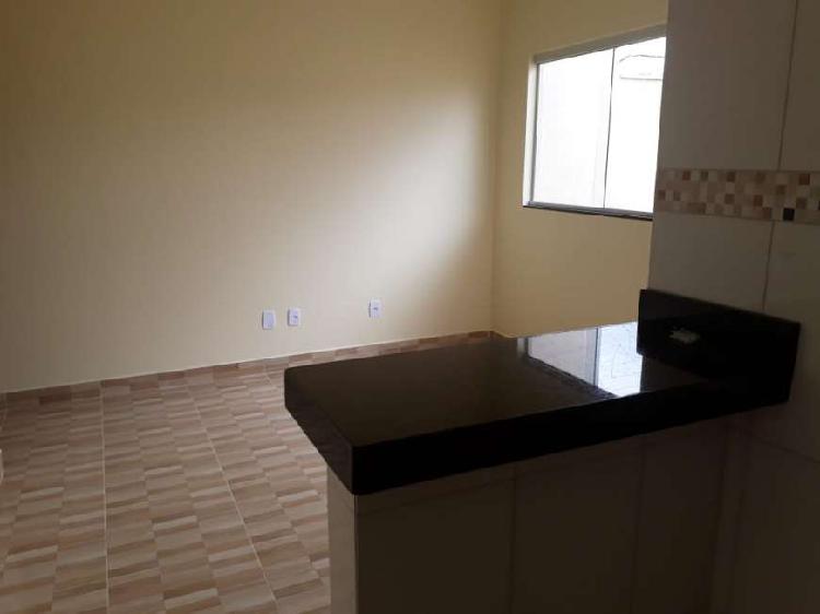 Casa com 2 Quartos à Venda, 60 m² por R$ 155.000 COD. 002