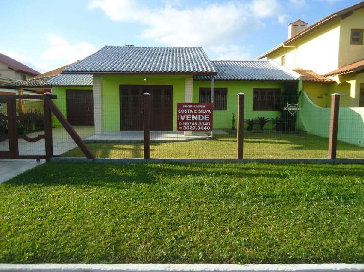 Casa com 3 Quartos à Venda, 120 m² por R$ 324.000 COD.