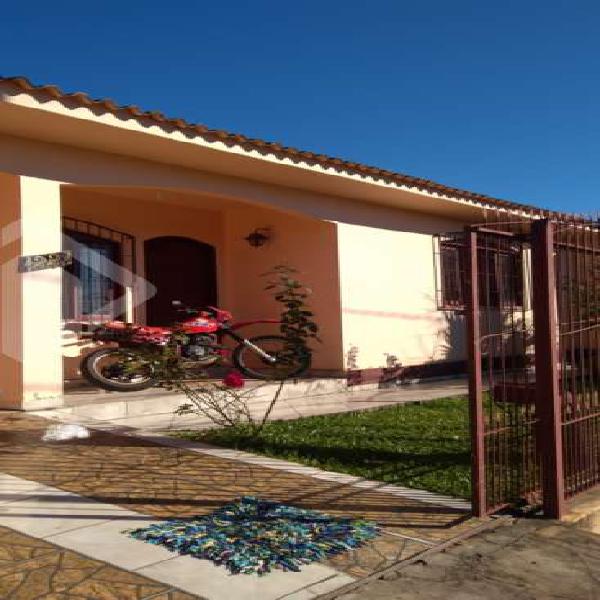 Casa com 3 Quartos à Venda, 150 m² por R$ 320.000 COD.