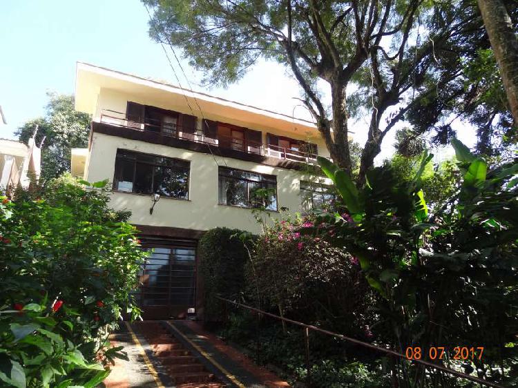 Casa com 3 Quartos à Venda, 200 m² por R$ 2.300.000 COD.