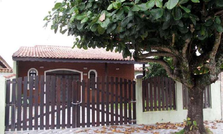 Casa com 4 Quartos à Venda, 150 m² por R$ 250.000 COD.