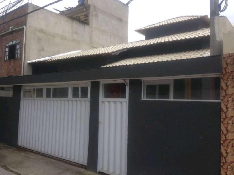 Casa de Condomínio com 3 Quartos à Venda, 100 m² por R$