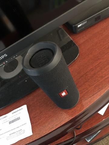 Jbl flip 4