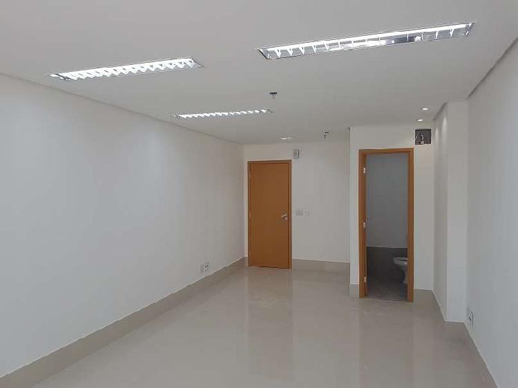 Sala Comercial à Venda, 32 m² por R$ 199.000 COD. 97