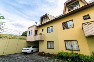 Sobrado com 3 Quartos à Venda, 136 m² por R$ 389.000 COD.