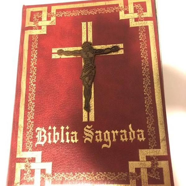 bíblia sagrada novo brasil editora. antiga. grande.