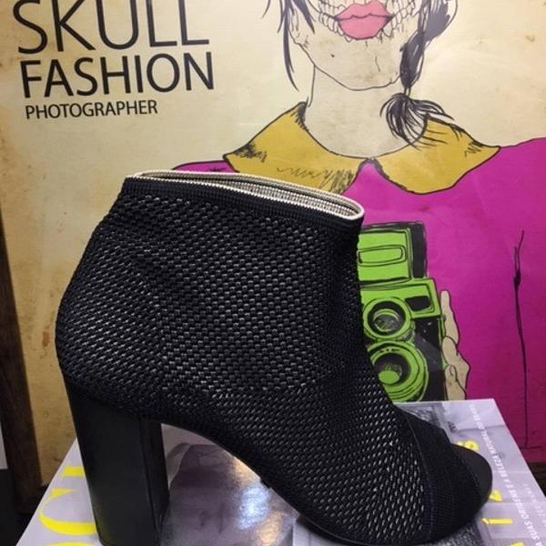 bota ankle boot paula torres