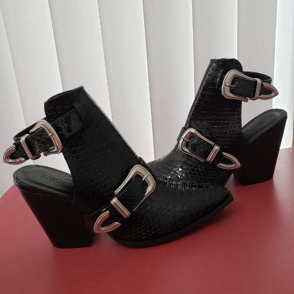 bota stella abreu croco preto