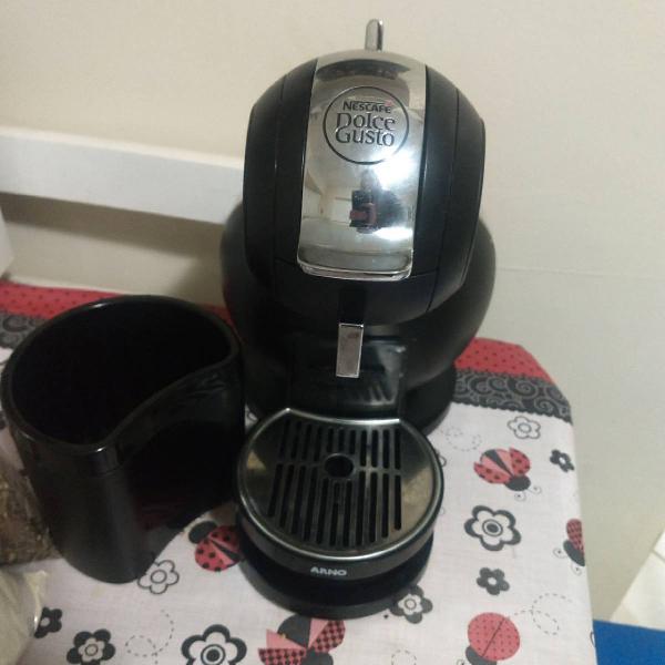 cafeteira Dolce Gusto
