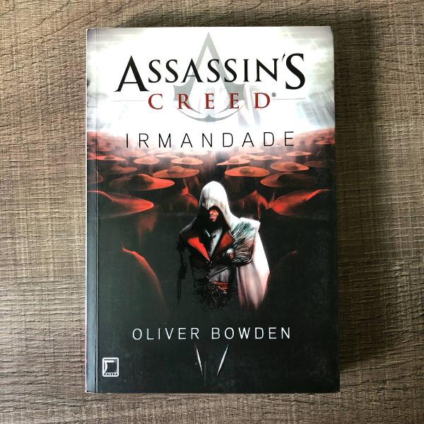 livro assassins creed irmandade