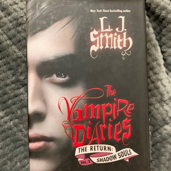 livro the vampire diaries: the return: shadow souls