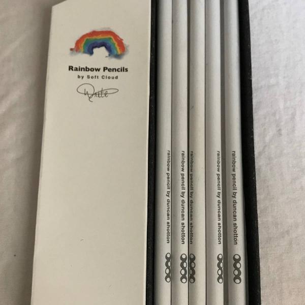 lápis arco-íris