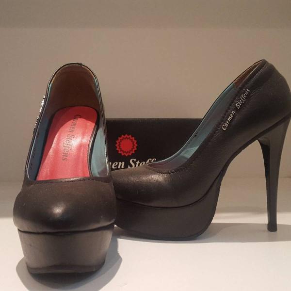 scarpin carmen steffens