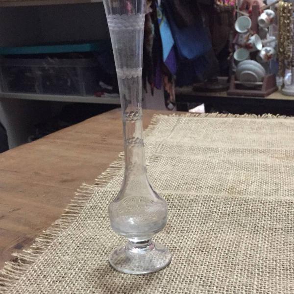 vaso solitario en cristal