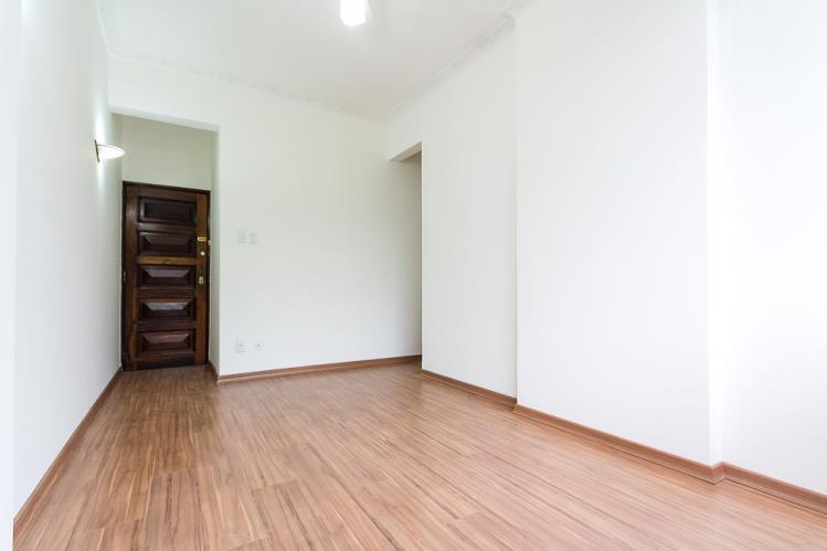 Apartamento com 2 Quartos à Venda, 60 m² por R$ 270.630