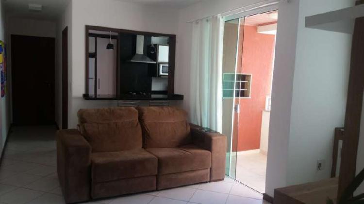 Apartamento com 2 Quartos à Venda, 74 m² por R$ 362.000