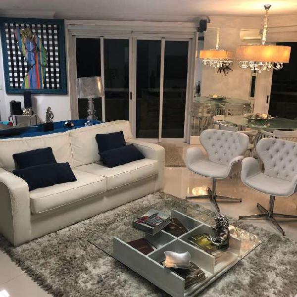 Apartamento com 3 Quartos à Venda, 125 m² por R$ 1.100.000