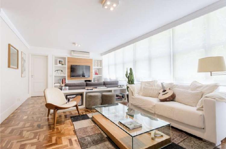 Apartamento com 3 Quartos à Venda, 147 m² por R$ 1.900.000