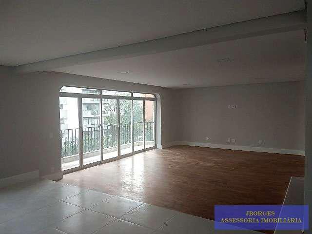 Apartamento com 3 Quartos à Venda, 200 m² por R$ 2.658.000